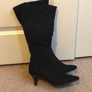 Dress booties